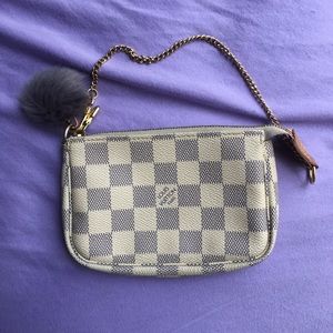 LOUIS VUITTON DAMIER AZUR MINI POCHETTE